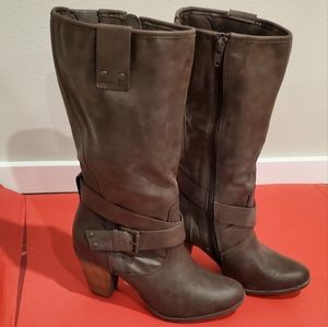 Womens boots